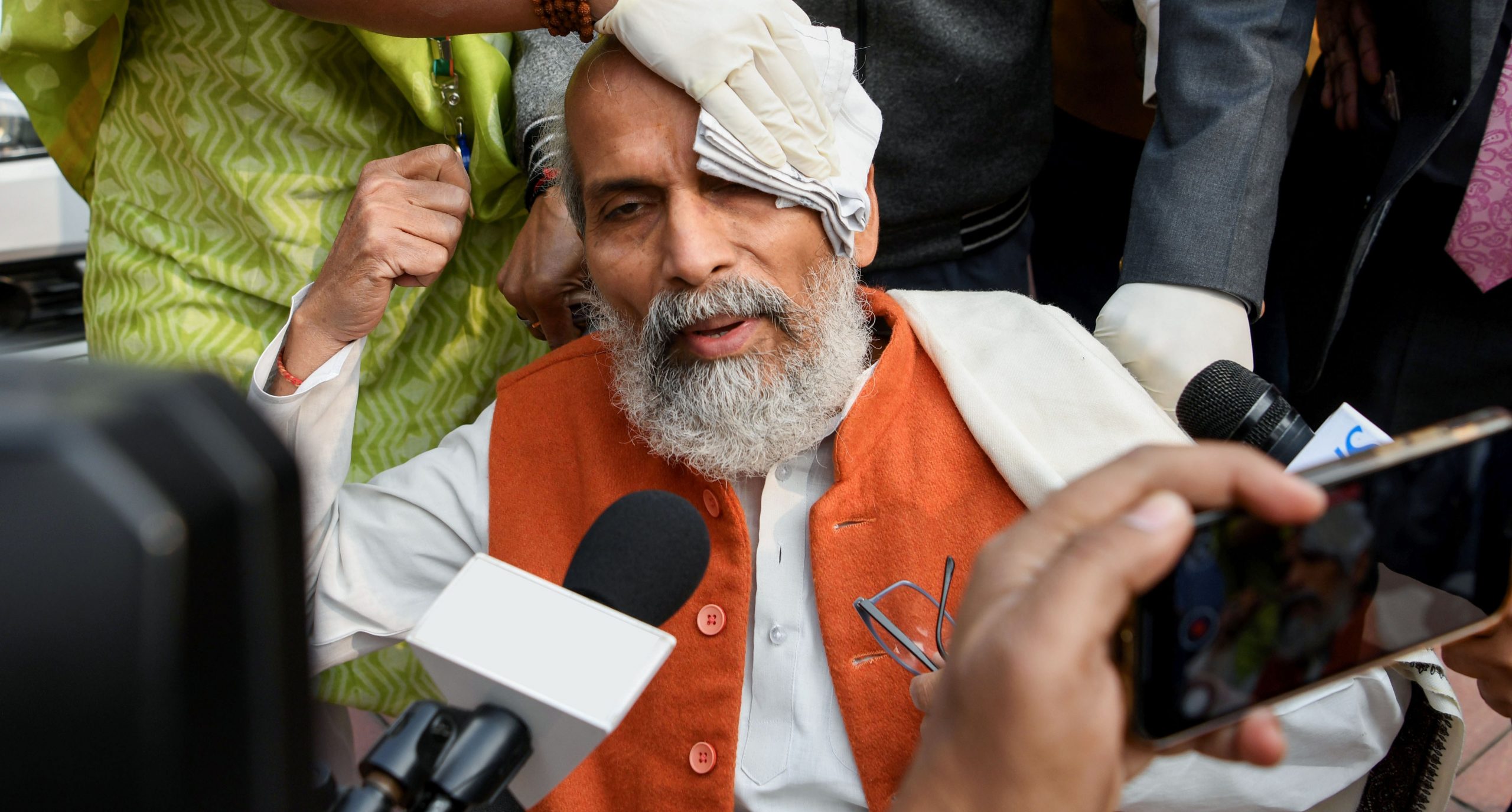 PM Modi calls injured BJP MPs to inquire about their health – Rising Kashmir