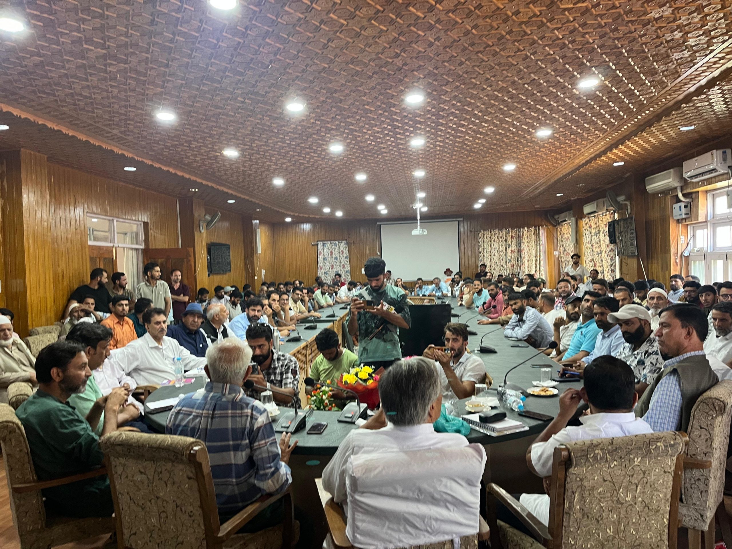 Rising Kashmir - Politics - News Image