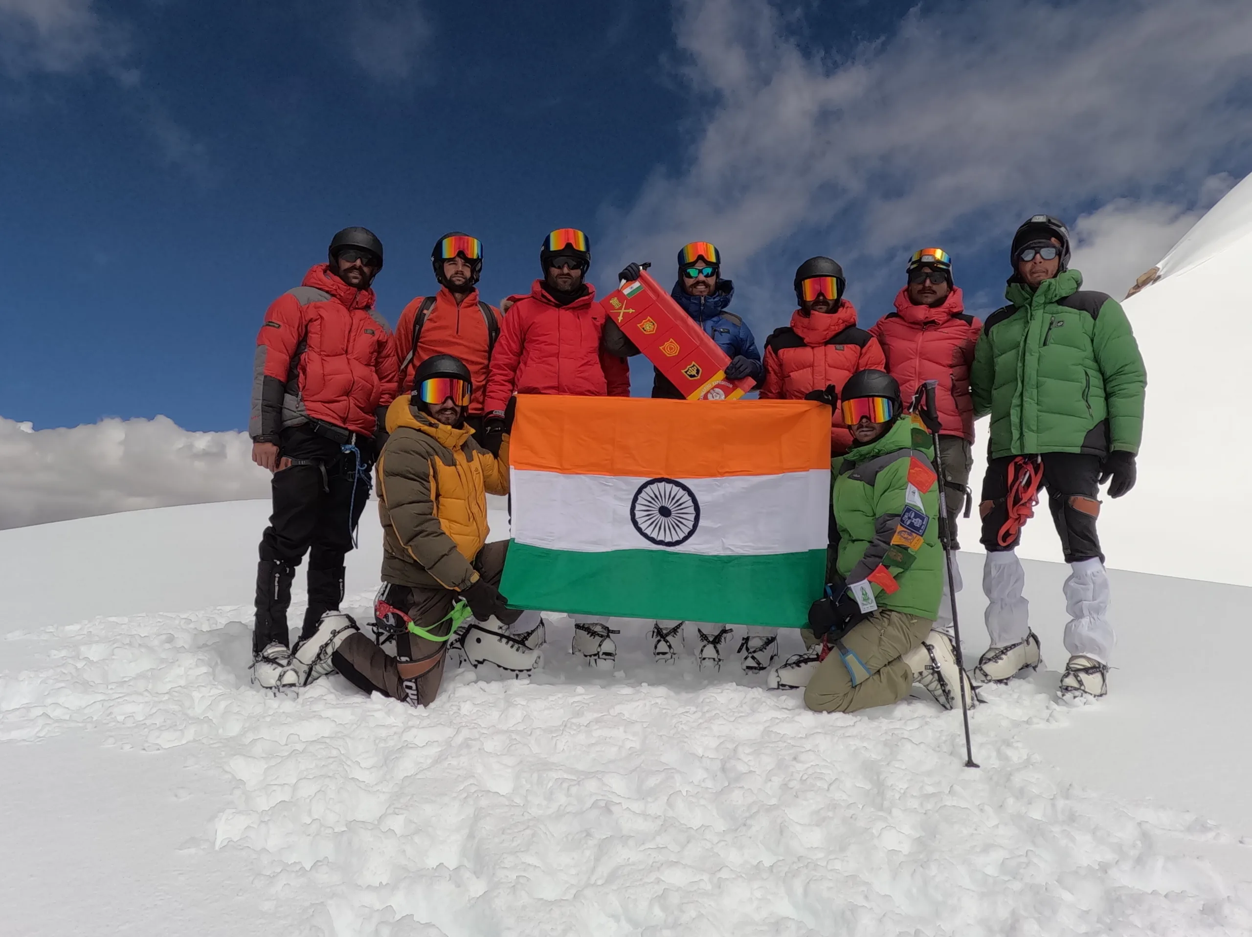East Rising 12864 12th Bn J&K Rifles team embarks on expedition to Summit Mt Mukut East ...