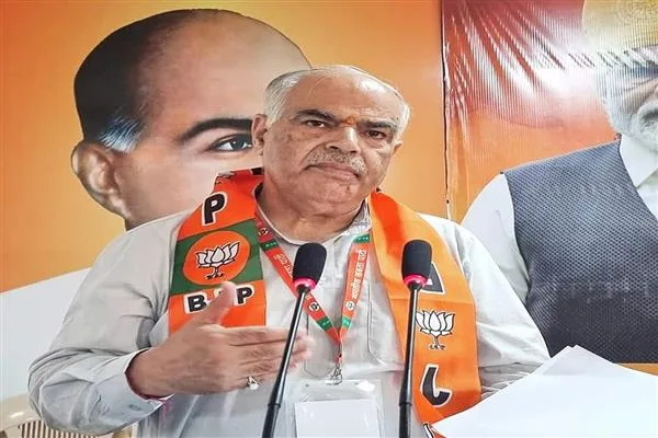 Modi govt committed to boosting Kashmir tourism: Ashok Koul