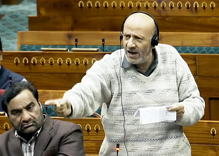 Delhi Court issues notice to NIA on interim bail plea by MP Engineer Rashid to attend budget session