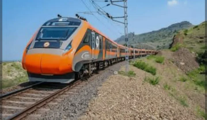 E-auction for advertising rights on inter-coach sliding doors of Vande Bharat trains completed