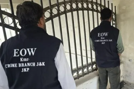 EOW books 7 persons for duping people on the pretext of providing Govt Jobs