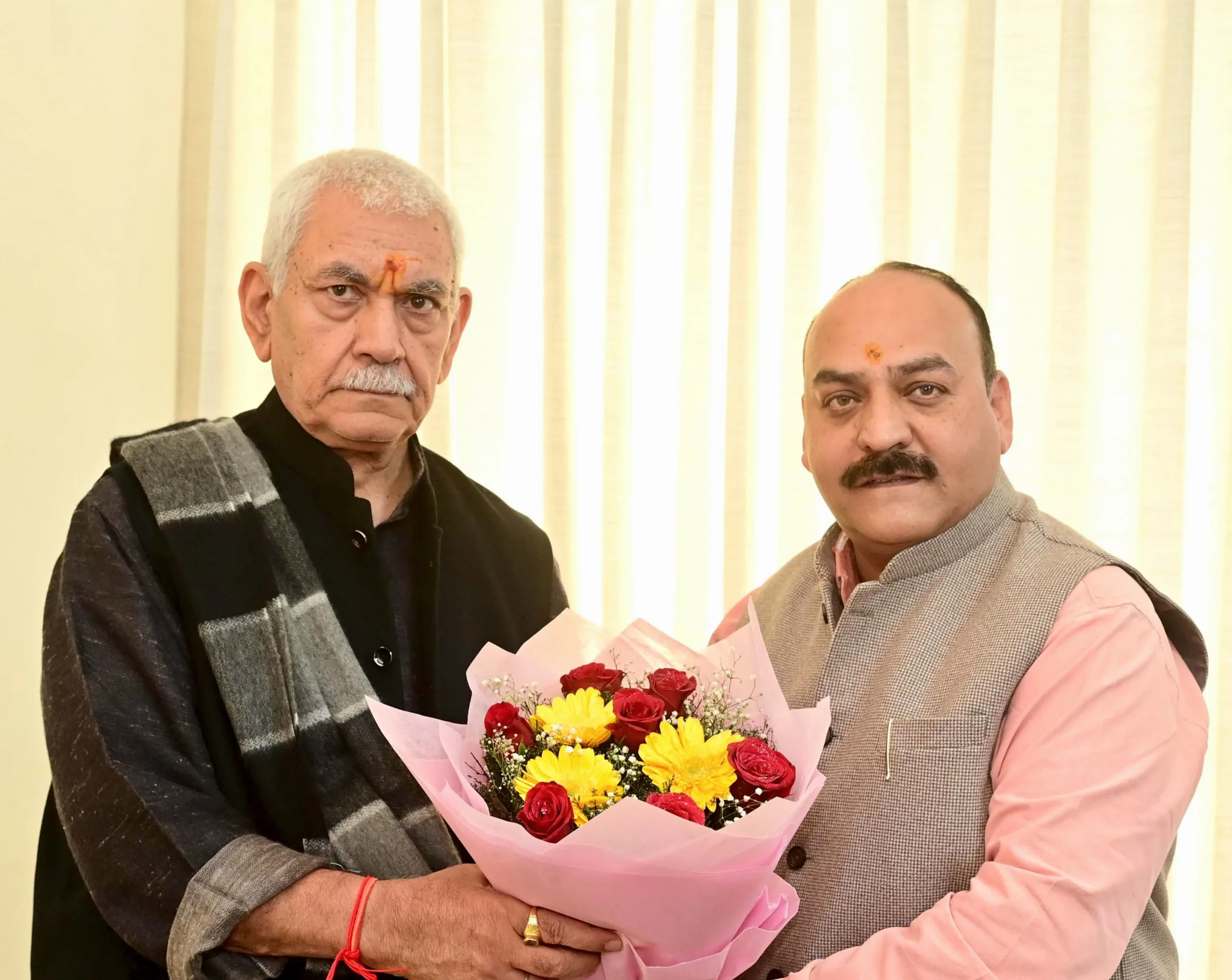 Munish Sharma calls on LG Sinha, raises key developmental, educational & employment issues