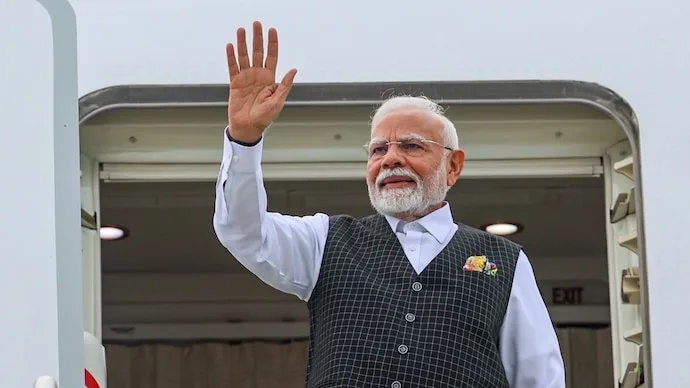 PM Modi departs for India after concluding two-day Malaysia visit